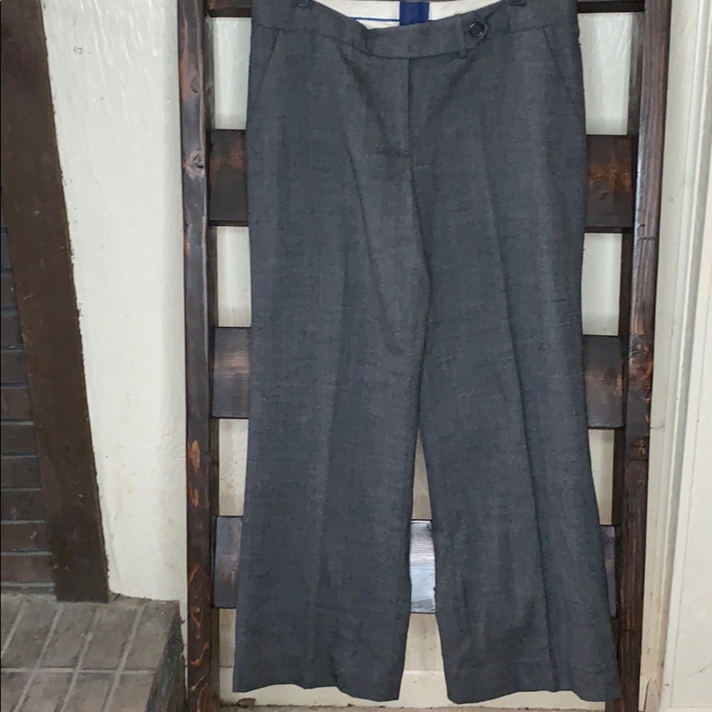 J Crew sz 12 gray pants.          H1